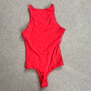 Skims FITS EVERYBODY HIGH NECK BODYSUIT | POPPY / XS